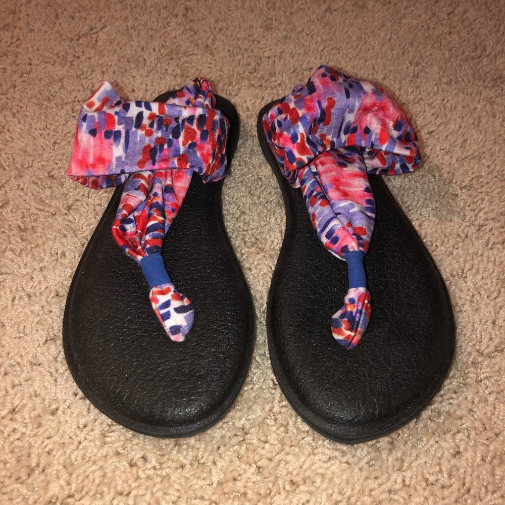 Sanuk sandals